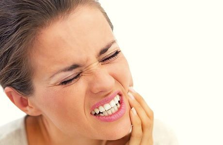 Как защитить зубы от повышенной чувствительности
