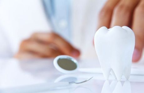 Коронопластика на передние зубы