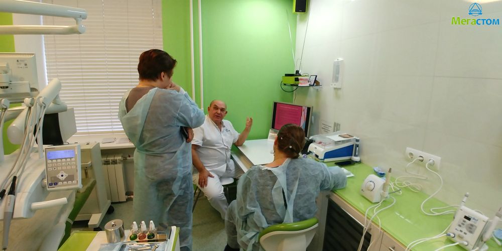 В клинике «Мегастом-НЦИ» состоялся мастер-класс по эндодонтии