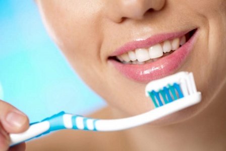 Владимир Лосев: зубные пасты с отбеливающим эффектом – работают ли они 